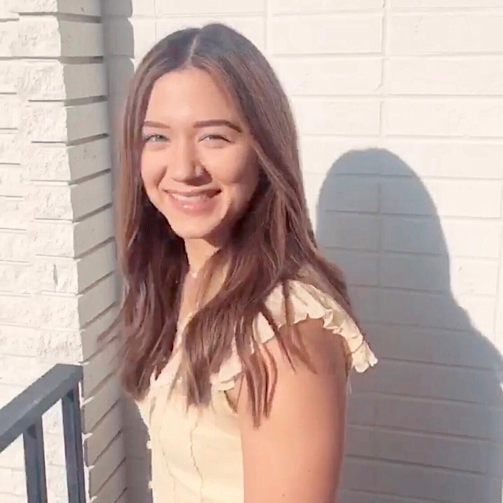 Meet your Posher, Diana lorena